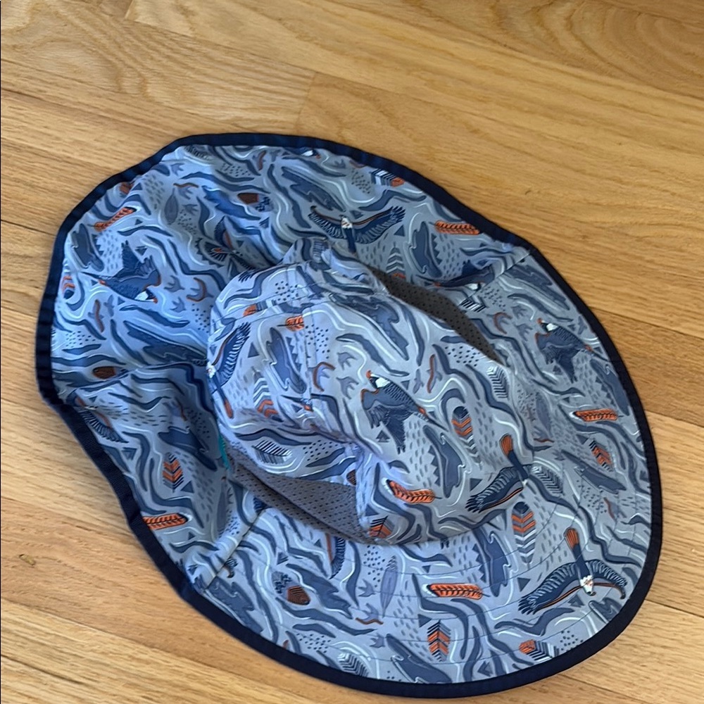 🌟 final sale - Sunday Kids Hat with Blue and Gray Shark Pattern